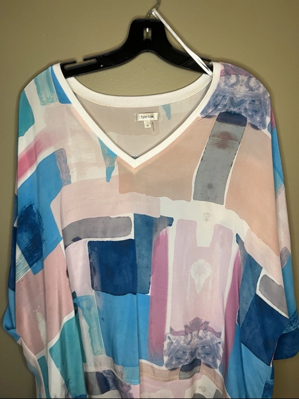 Tyler Böe 100% Silk Watercolor Abstract V-Neck Blouse Top - Medium